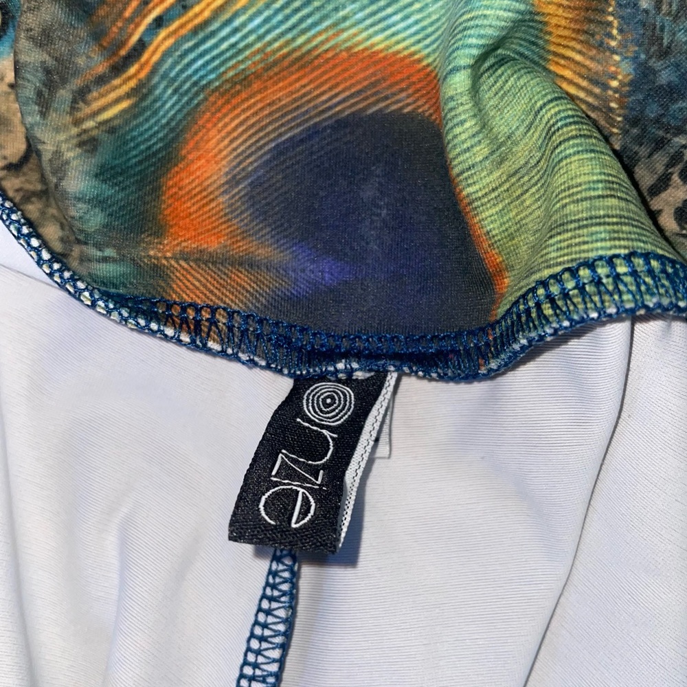 Onzie Peacock Leggings - Picture 3 of 4